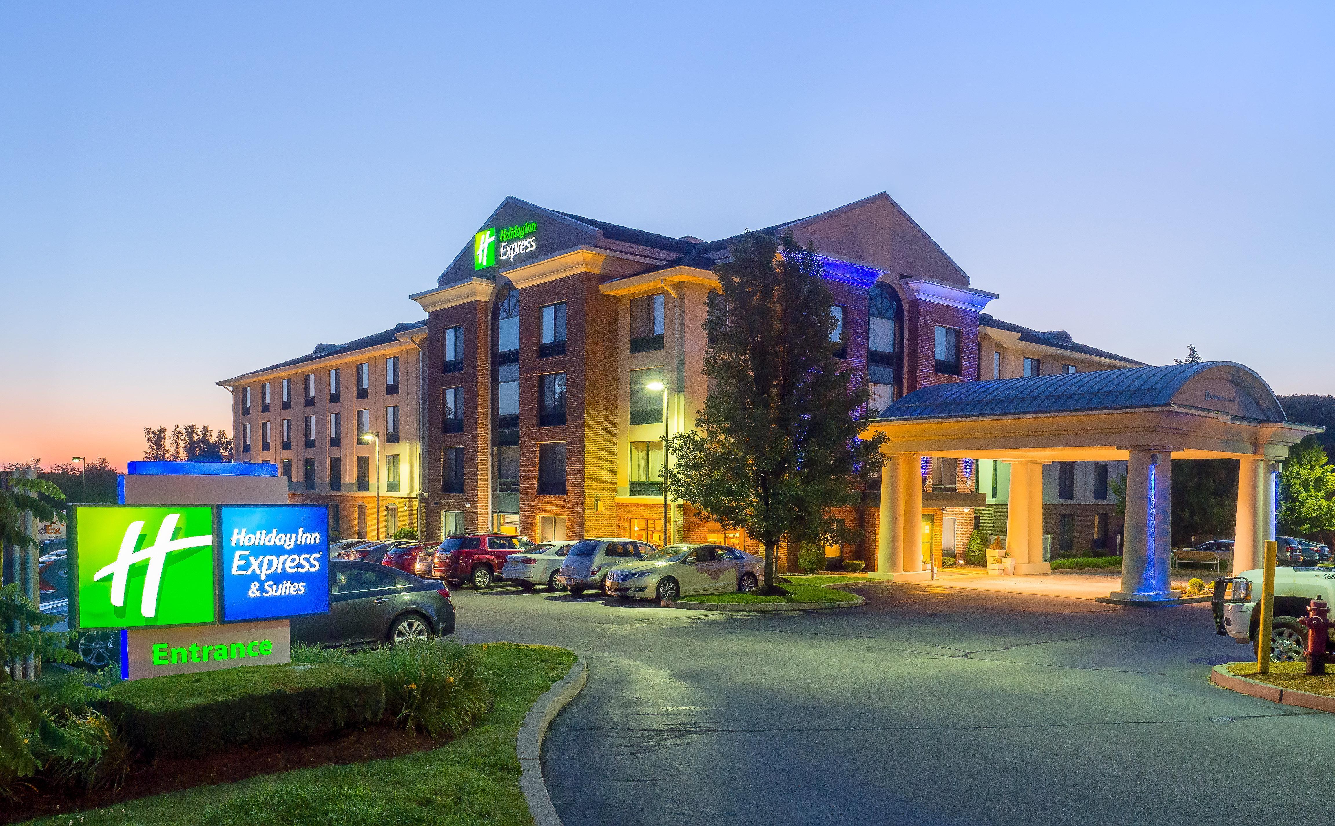 Holiday Inn Express Hotel & Suites Auburn, An Ihg Hotel Exterior photo